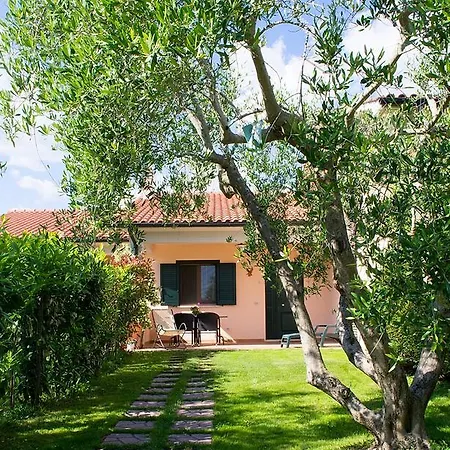 Poggio Degli Olivi * Saturnia