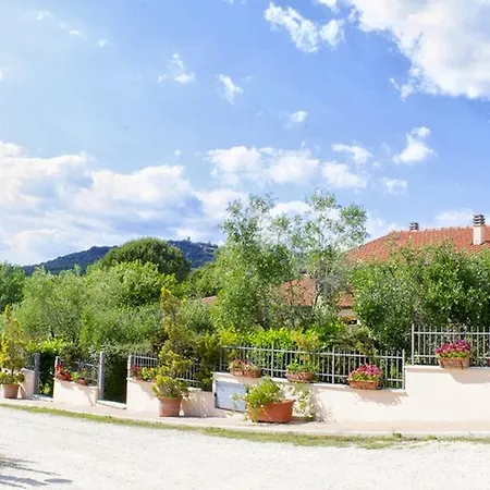 Country house Poggio Degli Olivi